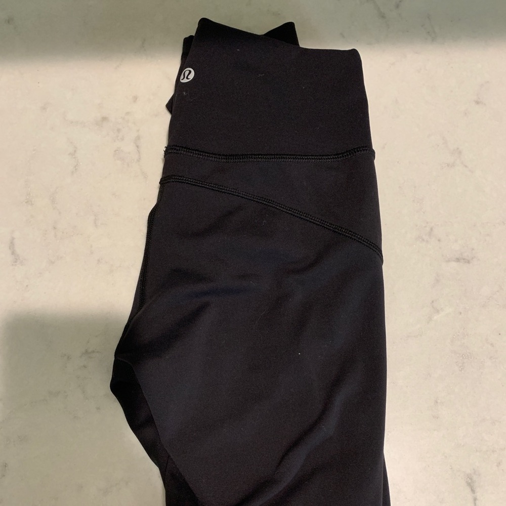 Lululemon black leggings